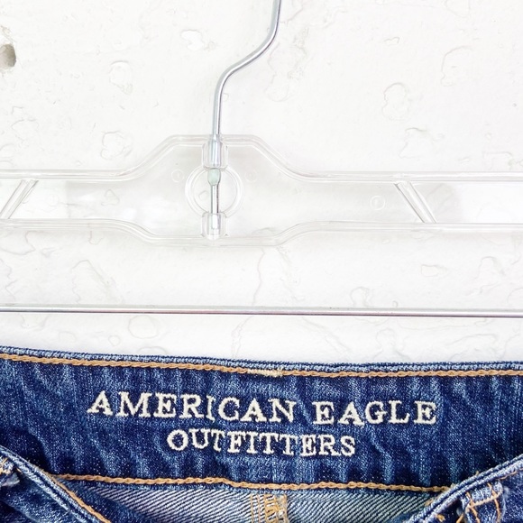 American Eagle Distressed Hi-Rise Festival Shorts - Picture 6 of 7